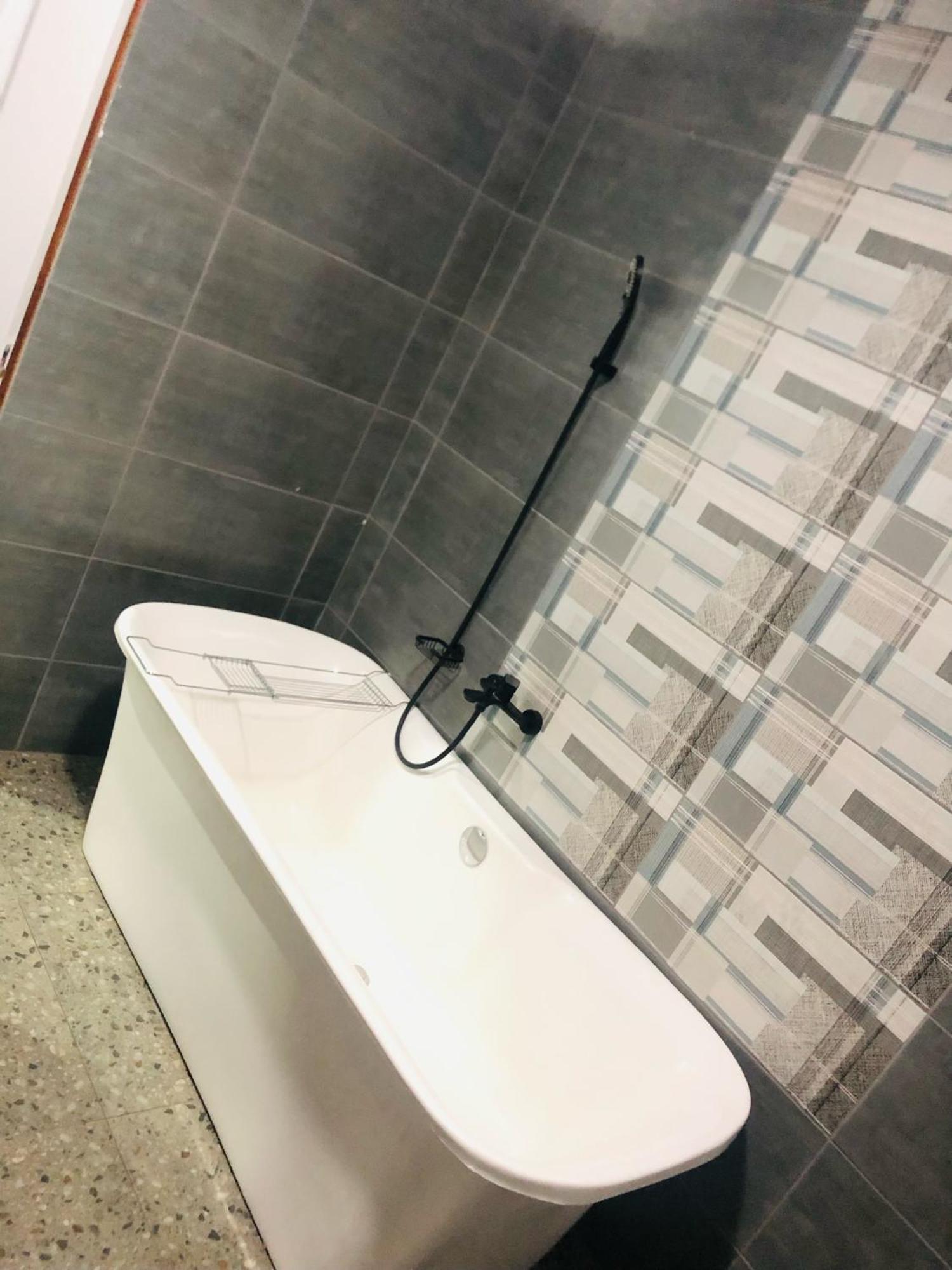 Airport Imperial Guest House كمبتون بارك المظهر الخارجي الصورة