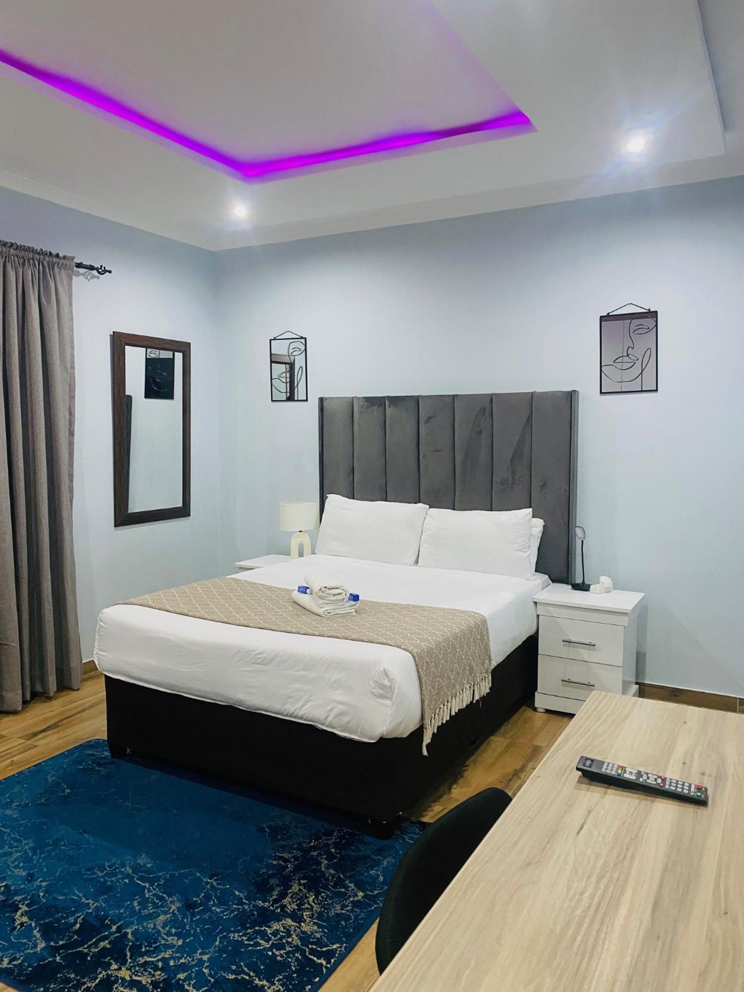 Airport Imperial Guest House كمبتون بارك المظهر الخارجي الصورة